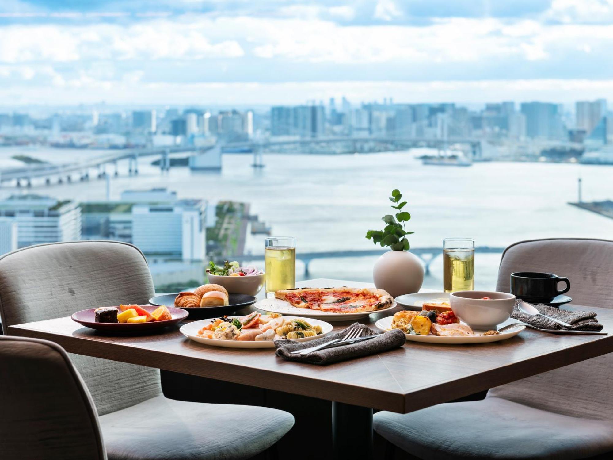 Mitsui Garden Hotel Toyosu Premier - Tokyo Bagian luar foto