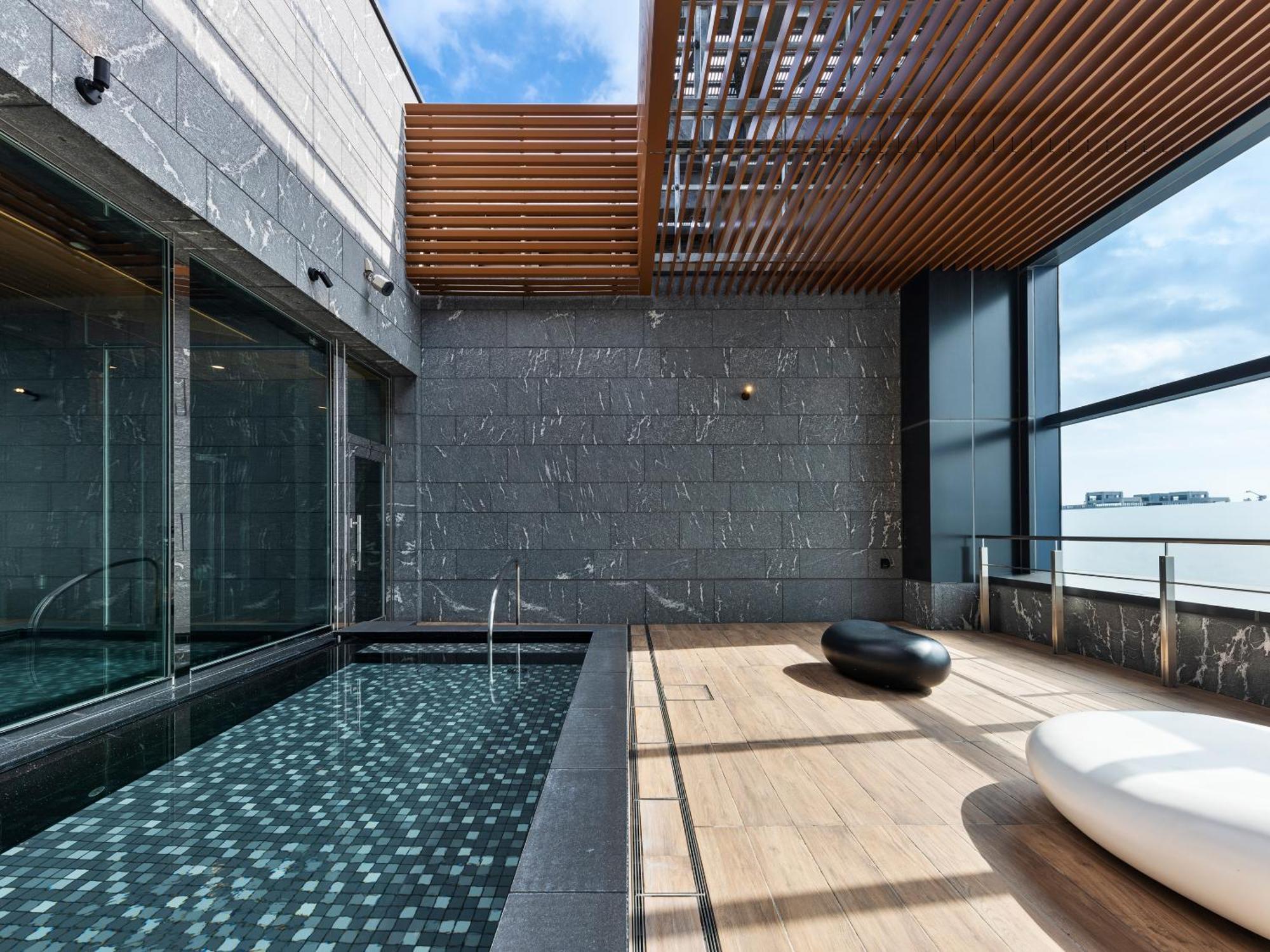 Mitsui Garden Hotel Toyosu Premier - Tokyo Bagian luar foto